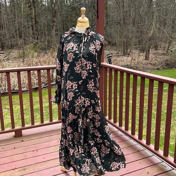 NWT! FREE PEOPLE size S forest combo feeling groovy ruffled long dress - Picture 4 of 14